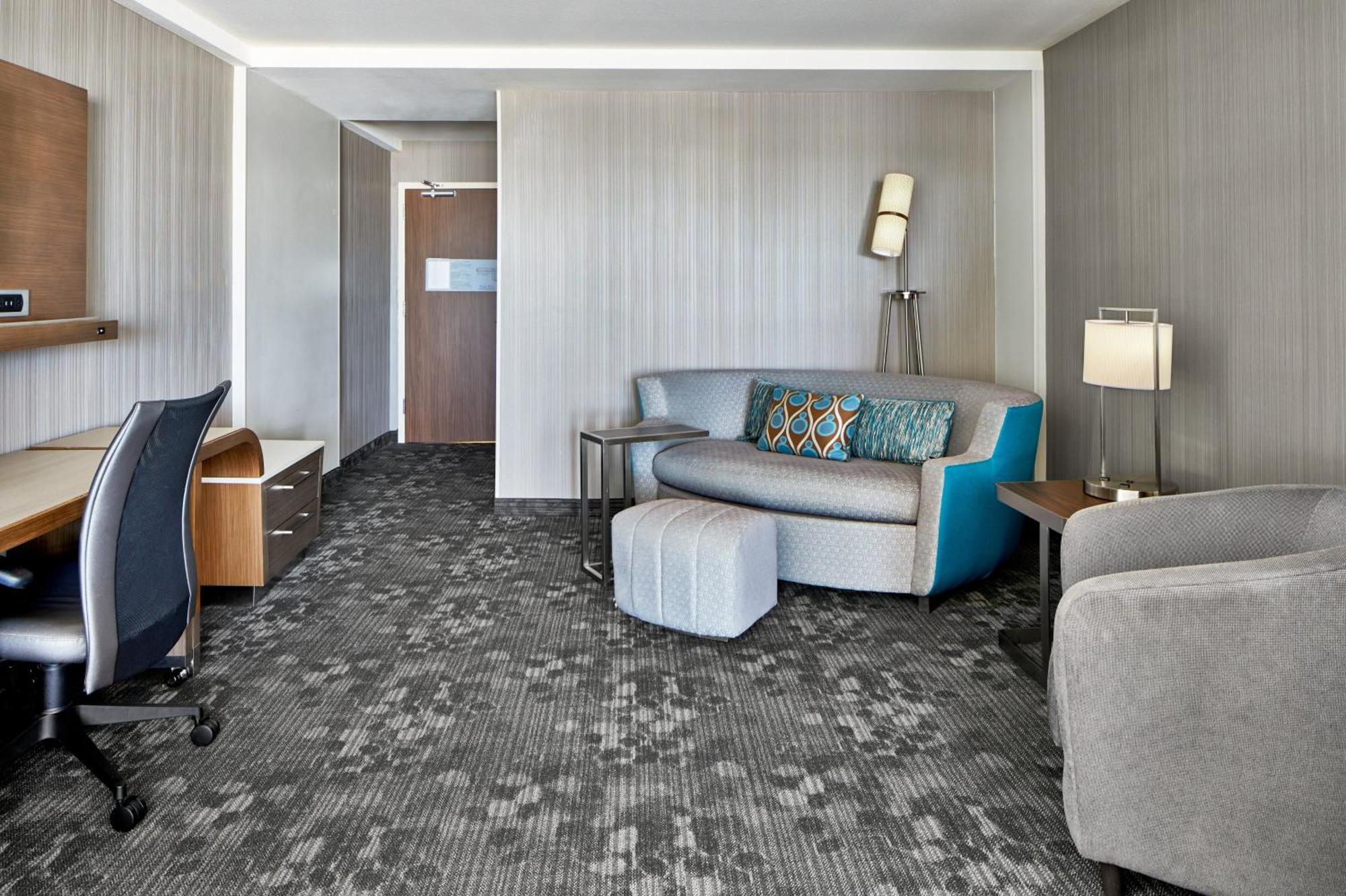Courtyard By Marriott Atlanta Lithia Springs Hotel Exterior photo