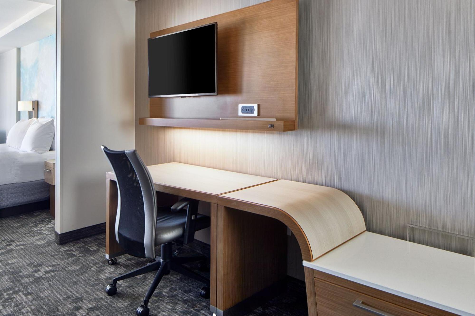 Courtyard By Marriott Atlanta Lithia Springs Hotel Exterior photo